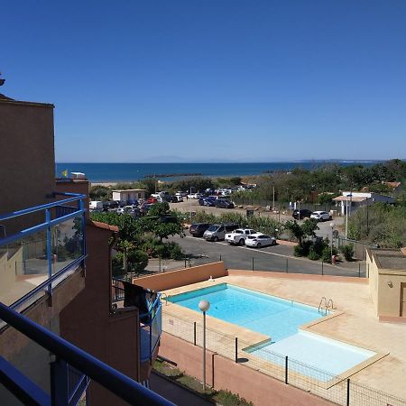 Appartement, vue sur mer, accés direct plage, piscine Vias Esterno foto